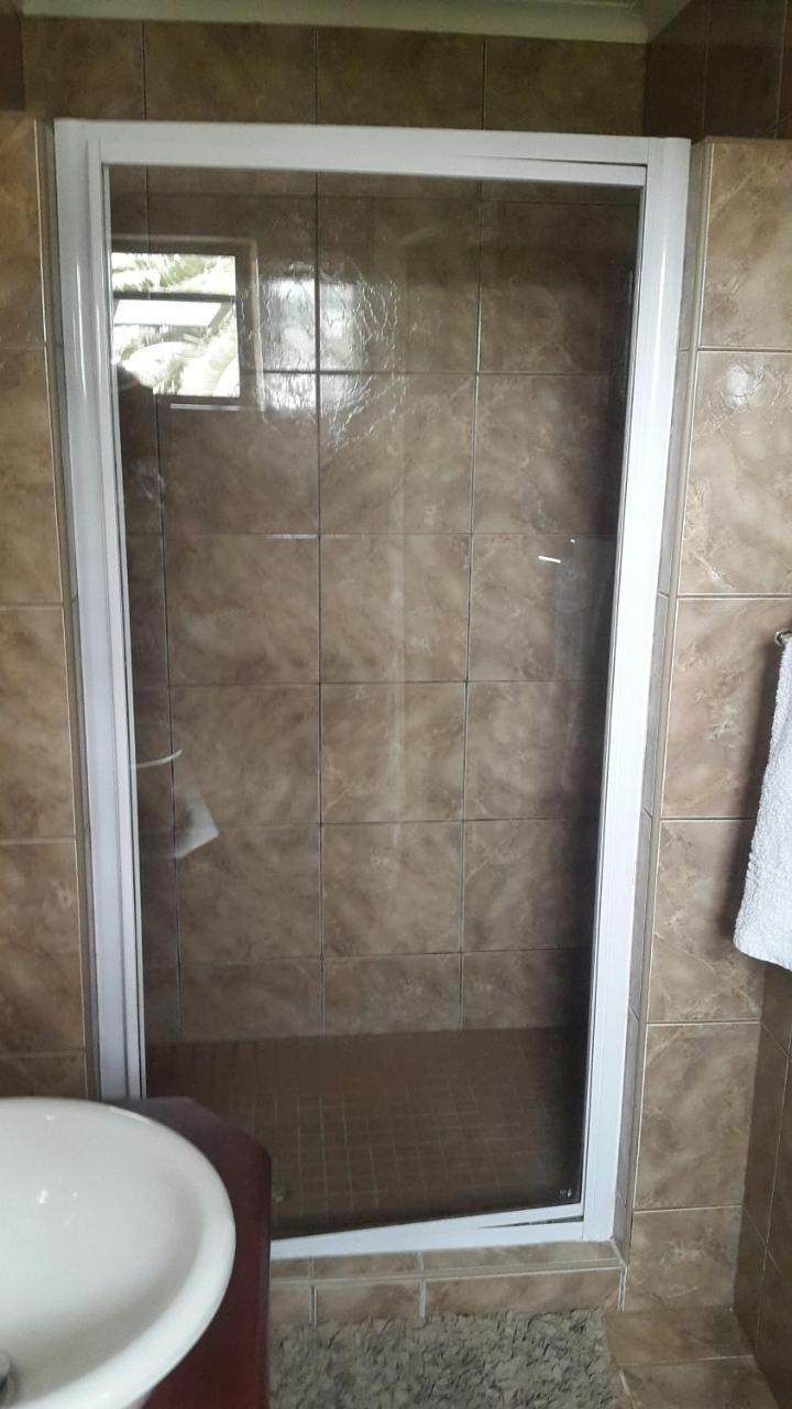 Kleines Nest Bed And Breakfast Walvis Bay Esterno foto
